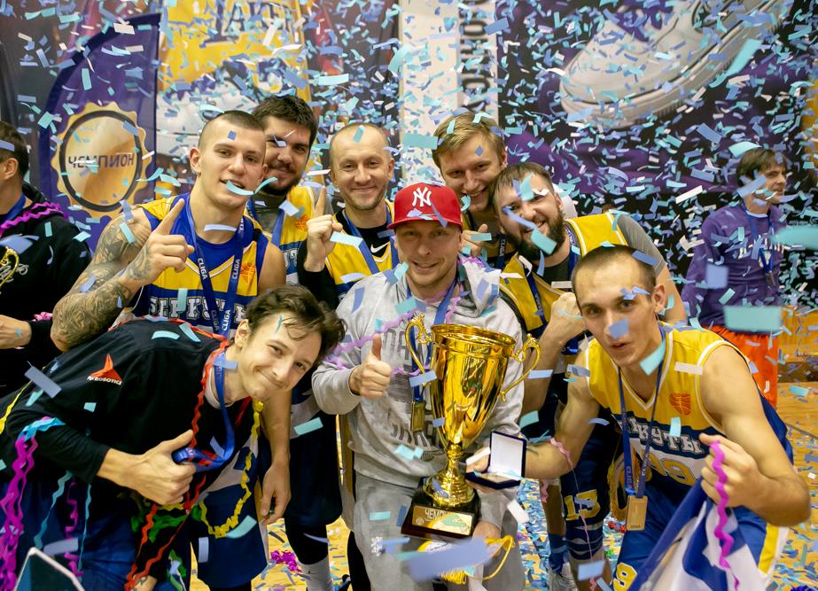 «Беркуты» защитили чемпионский титул в Корпоративной лиге баскетбола